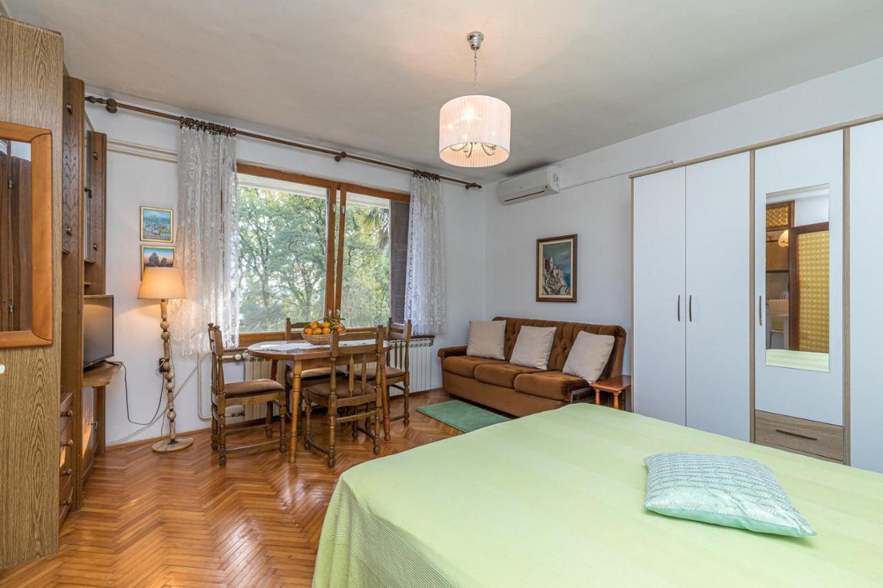 Apartment Dusper 347 Ловран Экстерьер фото